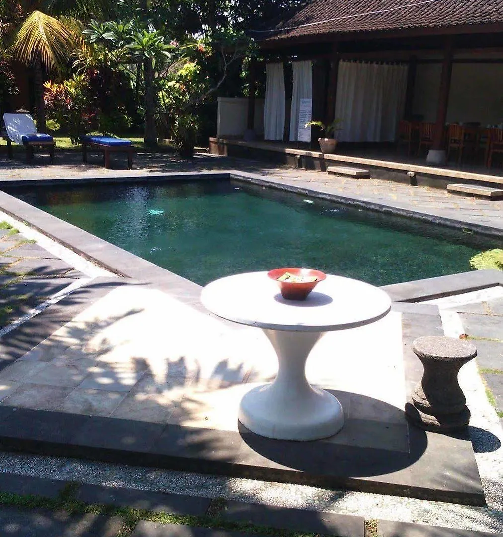 Puri Dalem Cottages Ubud 3*,
